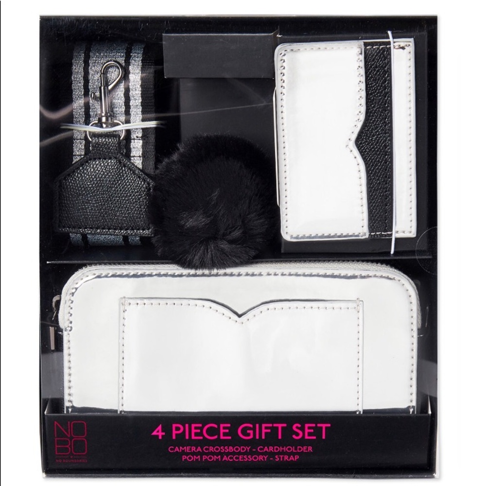No boundaries crossbody bag 4 piece gift set